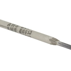 Rutilové elektródy E6013 2,5mm 300mm 2,5kg MAR-POL Rutilové elektródy E6013 2,5mm 300mm 2,5kg MAR-POL