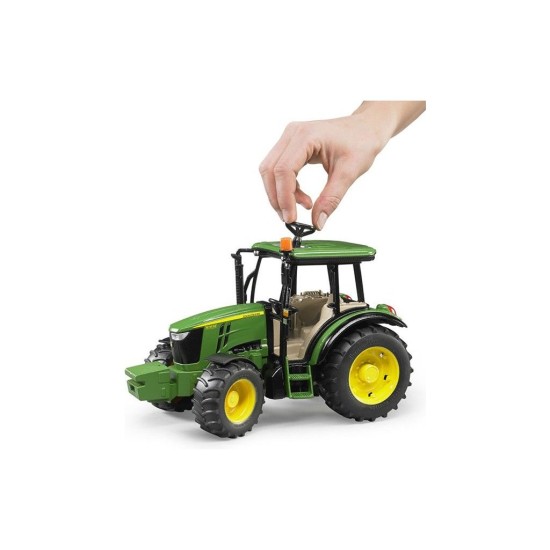 Traktor John Deere 5115M 02106 BRUDER