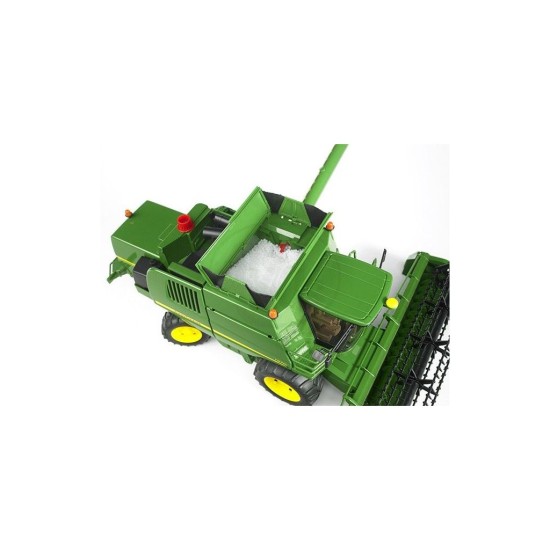 John Deere T670i 02132 Kombajn BRUDER John Deere T670i 02132 Kombajn BRUDER