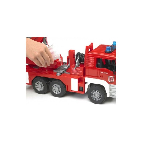 Hasičské auto MAN TGA se stříkačkou, žebříkem a majákem 02771 BRUDER Hasičské auto MAN TGA se stříkačkou, žebříkem a majákem 02771 BRUDER