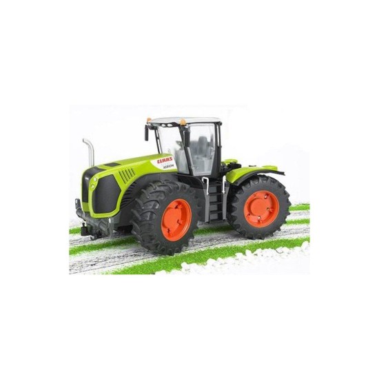 Traktor Claas Xerion 5000 03015 BRUDER Traktor Claas Xerion 5000 03015 BRUDER