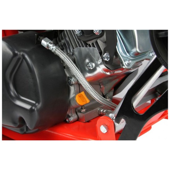 Vibračná doska jednosmerná + nádrž na vodu 110kg MAR-POL Vibračná doska jednosmerná + nádrž na vodu 110kg MAR-POL