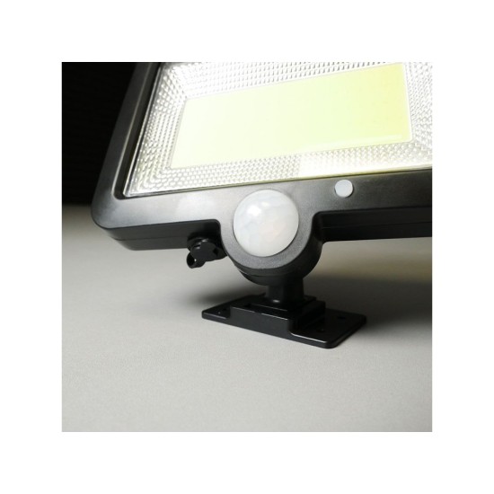 LED reflektor so snímačom pohybu a solárnym panelom BASS LED reflektor so snímačom pohybu a solárnym panelom BASS