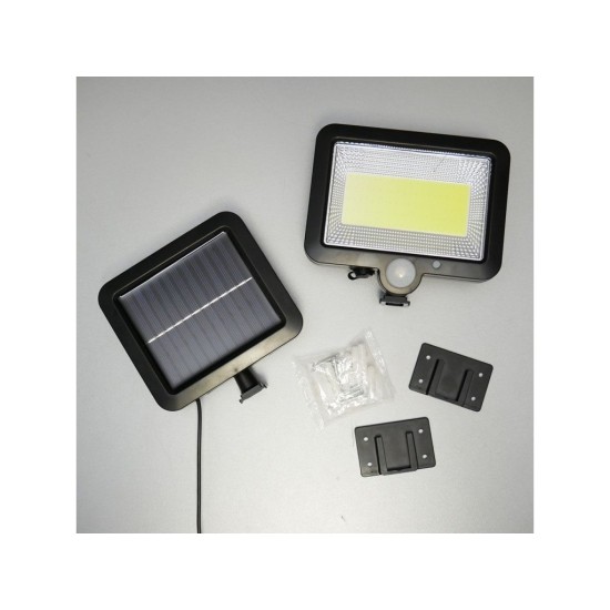 LED reflektor so snímačom pohybu a solárnym panelom BASS LED reflektor so snímačom pohybu a solárnym panelom BASS