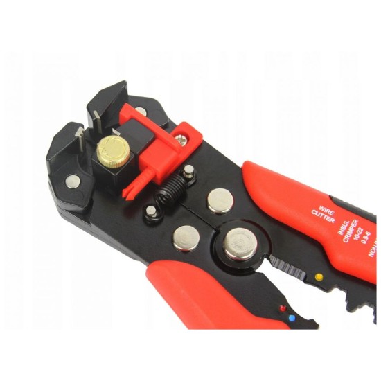 Multifunkčné odizolovacie kliešte, krimpovacie 0,5-6mm s konektormi a páskami, sada 100ks MAR-POL Multifunkčné odizolovacie kliešte, krimpovacie 0,5-6mm s konektormi a páskami, sada 100ks MAR-POL