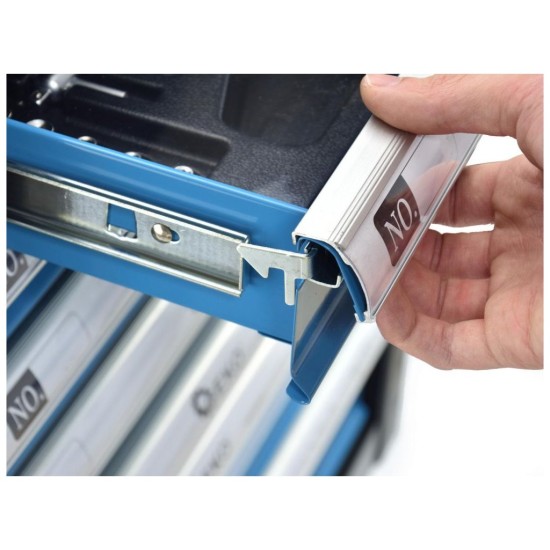 Dielenská mobilná skriňa 7 zásuviek s vybavením 162 ks GEKO Dielenská mobilná skriňa 7 zásuviek s vybavením 162 ks GEKO