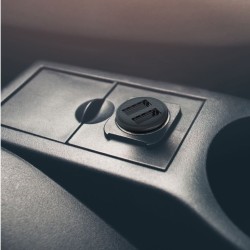 YAC 2012 USB nabíjačka do auta 4000mA YENKEE YAC 2012 USB nabíjačka do auta 4000mA YENKEE