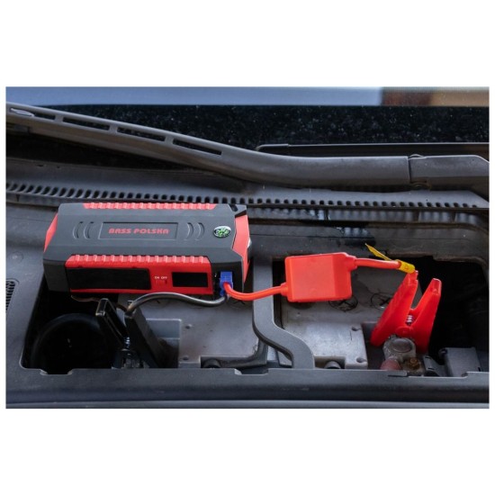 Powerbanka 19000mAh, 500-1000A s funkciou štartu a svetlom BASS Powerbanka 19000mAh, 500-1000A s funkciou štartu a svetlom BASS