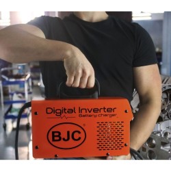 Digitálna invertorová nabíjačka batérií 12/24V 600A BJC Digitálna invertorová nabíjačka batérií 12/24V 600A BJC