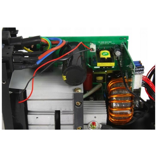 Digitálna invertorová nabíjačka batérií s funkciou štartu 12/24V 400A BJC PROFI Digitálna invertorová nabíjačka batérií s funkciou štartu 12/24V 400A BJC PROFI
