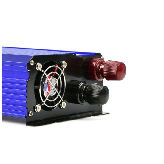 Menič napätia 12/230V 500W/1000W, čistá sínusová vlna GEKO Menič napätia 12/230V 500W/1000W, čistá sínusová vlna GEKO