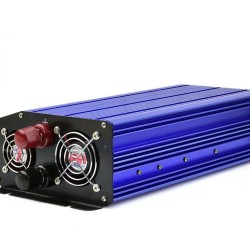 Menič napätia 12/230V 1000W/2000W, čistá sínusoida GEKO Menič napätia 12/230V 1000W/2000W, čistá sínusoida GEKO