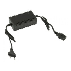 Nabíjačka pre akumulátorový postrekovač MAR-POL Nabíjačka pre akumulátorový postrekovač MAR-POL