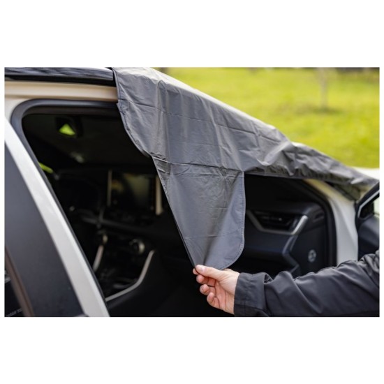 Čelné sklo s magnetmi na čelné sklo 170x120cm, proti mrazu a slnku GEKO Čelné sklo s magnetmi na čelné sklo 170x120cm, proti mrazu a slnku GEKO