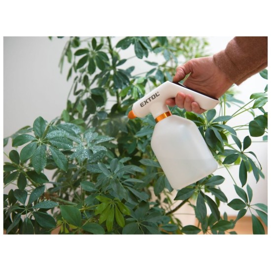 Akumulátorový postrekovač, 1l, USB nabíjanie EXTOL PREMIUM Akumulátorový postrekovač, 1l, USB nabíjanie EXTOL PREMIUM