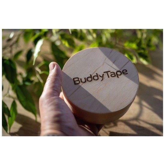 Vrúbľovacia páska, perforovaná, 30mm/70mm/60m BUDDY TAPE - Darčekové balenie Vrúbľovacia páska, perforovaná, 30mm/70mm/60m BUDDY TAPE - Darčekové balenie