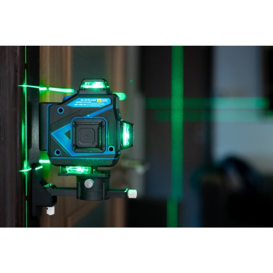 Cross Line Laser 360°, samonivelačný, 4D, zelený, 2x Li-ion, kryt, príslušenstvo - GEKO Cross Line Laser 360°, samonivelačný, 4D, zelený, 2x Li-ion, kryt, príslušenstvo - GEKO