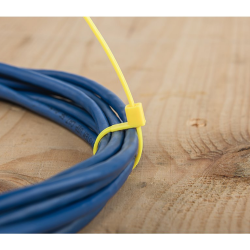 Elastické stahovací pásky 3,6×300 mm, 50 ks, mix barev - BRADAS Elastické stahovací pásky 3,6×300 mm, 50 ks, mix barev - BRADAS