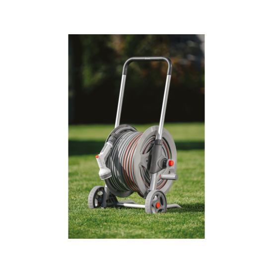 Pojízdný naviják WHITE LINE s hadicí 1/2" 20 m a příslušenstvím SILVER PRO SET, kovový - BRADAS