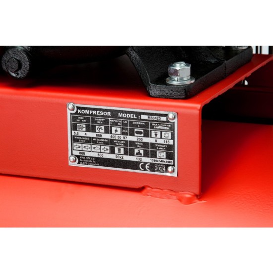 Kompresor olejový 2V, 200 l, 4 kW, 400 V - MAR-POL Kompresor olejový 2V, 200 l, 4 kW, 400 V - MAR-POL
