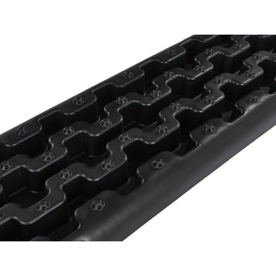 Vyprošťovací terénní rampy OFF-ROAD 104×28 cm, 10 t, sada 2 ks GEKO Vyprošťovací terénní rampy OFF-ROAD 104×28 cm, 10 t, sada 2 ks GEKO