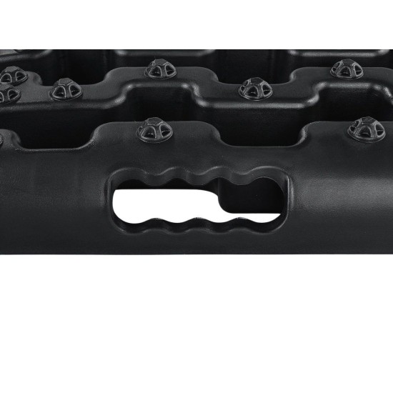 Vyprošťovací terénní rampy OFF-ROAD 104×28 cm, 10 t, sada 2 ks GEKO Vyprošťovací terénní rampy OFF-ROAD 104×28 cm, 10 t, sada 2 ks GEKO